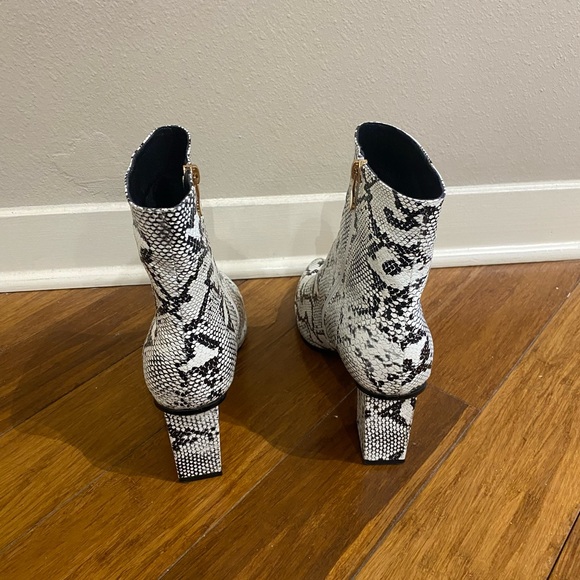 Black and White Snake Skin Booties - Picture 3 of 7